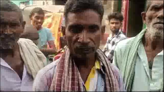 बरियारपुर एवं पाटम हॉल्ट के बीच रेलवे लाइन पर मिले वृद्ध का शव पहुंचा बरमसिया परिजनों का रो रोकर हुआ बुरा हाल