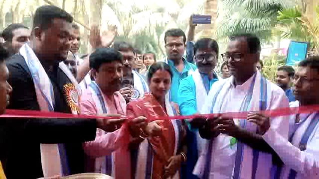 রামনগর বিধানসভার অন্তর্গত  অলংকারপুরের মির্জাপুর অ্যাকশান ক্লাবের পরিচালনায় সর্বজনীন শ্যামা মায়ের পুজো শুভ উদ্বোধন হল