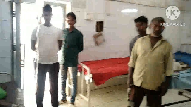 चौगाव  गांव में एक व्यक्ति को साप काटा प्राथमिक स्वास्थ्य केंद्र सिरदला में किया गया इलाज