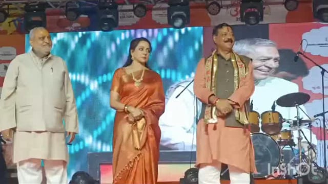 मथुरा में 14 दिवसीय बृज रज उत्सव का हुआ शुभारंभ