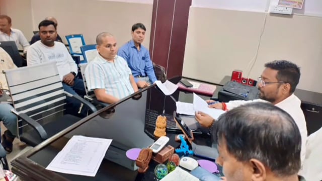 उपसमाहर्ता सह प्रखंड विकास पदाधिकारी अंकित कुमार की अध्यक्षता में प्रखंड समन्वय समिति की बैठक आयोजित की गई,