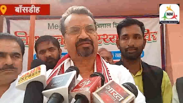 सहतवार में निःशुल्क स्वास्थ्य शिविर के दौरान समाज सेवी योगेश्वर सिंह ने कहा - लोगो के सेवा से बढ़कर और कोई नेक कार्य नही