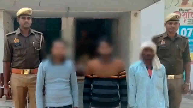 देवरदा में पेड़ की डाल काटने के विवाद को लेकर जानलेवा हमला करने के 3 वांछित अभियुक्त तरबगंज पुलिस ने दबोचा