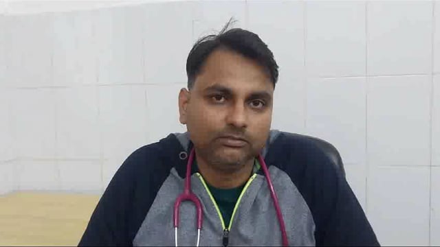 श्रद्धालु से भरी ट्रैक्टर ट्राली पलटी सीएचसी प्रभारी गैंड़ास बुजुर्ग ने दि जानकारी।