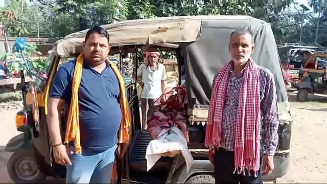 चपरी गांव में छठ पर्व मनाने घर आए प्रोफेसर की सर्पदंश से हुई मृत्यु