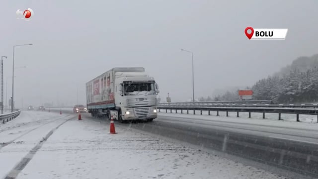 Bolu Dağı’nda Yoğun Kar Yağışı Etkili Oluyor