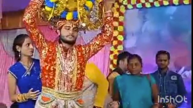 इटियाथोक कस्बे में चल रही श्रीमद् भागवत कथा में भगवान श्री कृष्णा जन्म कथा  सुनाई गई, निकाली गई झांकी, झूमे श्रोतागण