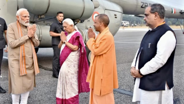 मथुरा ब्रजराज उत्सव में पहुंचे देश के प्रधानमंत्री और अपने को सौभाग्यशाली बताया