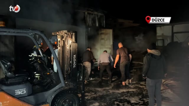 Kereste Fabrikasındaki Yangın 3,5 Saatte Söndürüldü