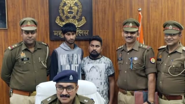 मथुरा की जमुना पार पुलिस ने चोरी के 17 मोबाइल सहित दो शातिर चोरों को गिरफ्तार किया