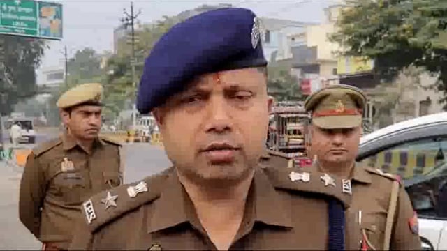 कार्तिक पूर्णिमा पर्व के दृष्टिगत श्रद्धालुओं की सुरक्षा व्यवस्था के संबंध में वरिष्ठ पुलिस अधीक्षक द्वारा दी जानकारी