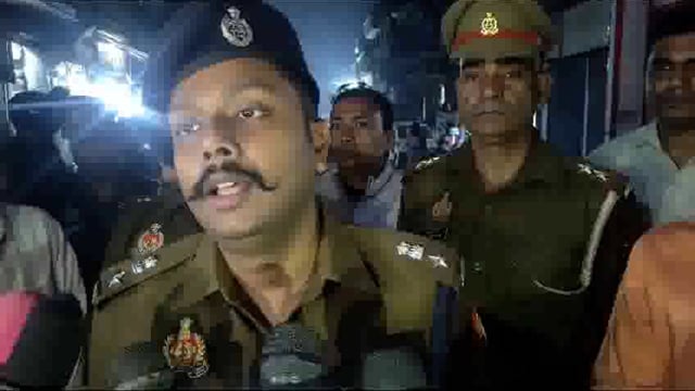 गोंडा जनपद में धार्मिक/सार्वजनिक स्थानों पर लगे अवैध लाउडस्पीकर के विरुद्ध प्रभावी कार्यवाही देखिए पूरी रिपोर्ट