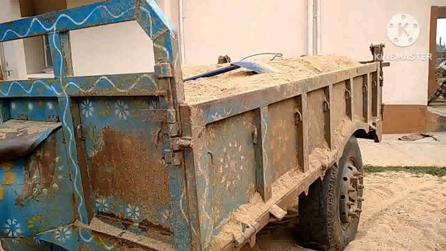 पुलिस ने मझौली के तिलैया नदी से बालू लोड एक ट्रैक्टर को किया जप्त एफ़ आई आर दर्ज