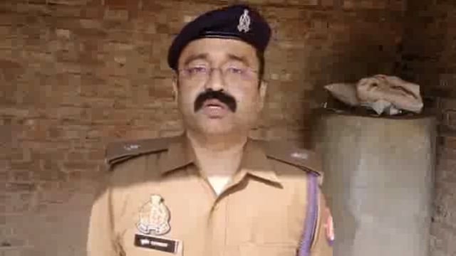 तेंदुलिया गाँव मे प्रेम प्रसंग के चलते प्रेमी प्रेमिका ने खुद को गोली मारकर की हत्या पीएम कराने पहुंचे परिजन