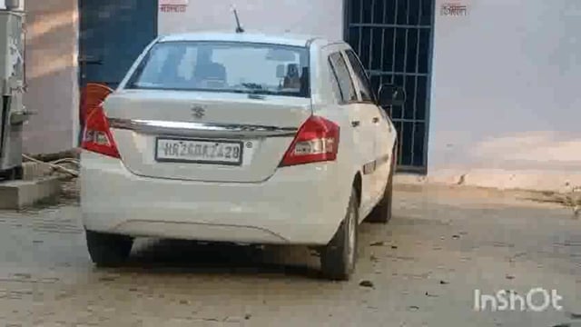 मथुरा के माट यमुना एक्सप्रेसवे टोल पर कार में पकड़े 2 करोड रुपए आयकर विभाग लगा मामले की जांच में