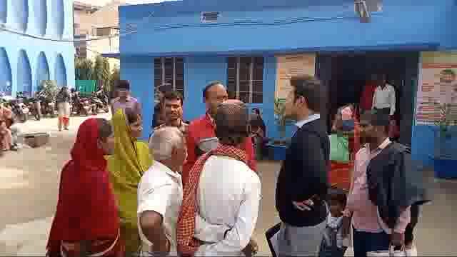 श्रम प्रवर्तन पदाधिकारी की टीम ने अमरपुर रेफरल अस्पताल में की जांच कामगारों से पूछताछ कर न्यूनतम मजदूरी की ली जानकारी