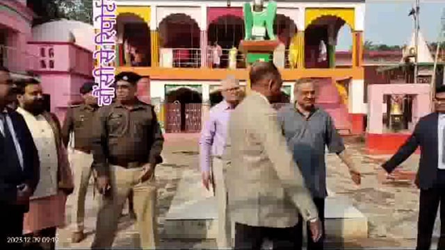 हाई कोर्ट के चीफ जस्टिस के विनोद चंद्रन सहित अन्य ने मधुसूदन मंदिर और अष्ट कमल लक्ष्मी नारायण मंदिर में की पूजा अर्चना