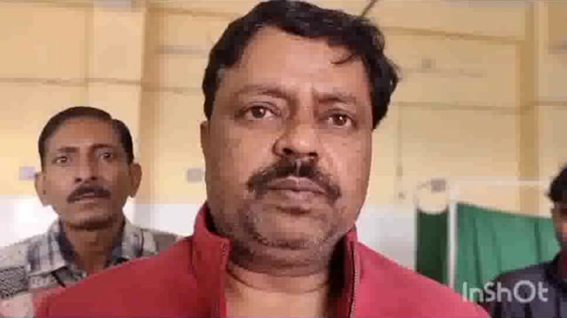 यमुना एक्सप्रेसवे पर आजमगढ़ से दिल्ली जा रही रोडवेज बस खड़े ट्रक से राया के समीप टकराई ड्राइवर की मौत सवारी घायल