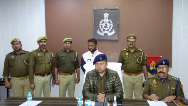थाना गोवर्धन पुलिस द्वारा प्रेमिका का गला दबाकर हत्या करने कि आरोपी को गिरफ्तार कर जेल भेजा