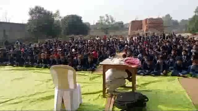  शहर के साईं मिशन स्कूल में आपदा प्रबंधन विभाग के द्वारा स्कूली बच्चों को भूकंप से बचाव हेतु दिया गया प्रशिक्षण