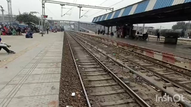 ट्रेन बंद होने से रोडवेज विभाग को नहीं हुई उम्मीद के मुताबिक कमाई सामान्य रही यात्रियों की संख्या