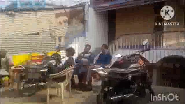 सूरजगढ़ा-स्वर्ण व्यवसायी के साथ लूट की घटना के बाद सूर्यगढ़ा बाजार को बंद रखा गया।