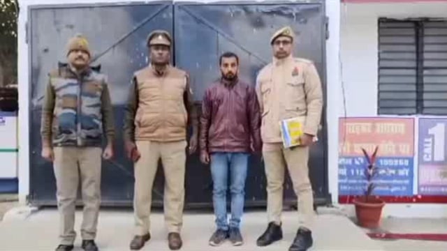 थाना सेहरामऊ दक्षिणी क्षेत्र में पार्टनर ने हिसाब के ढाई लाख नहीं दिए तो चुरा लिया गन्ने से लदा ट्रैक्टर ट्राली आरोपी गि