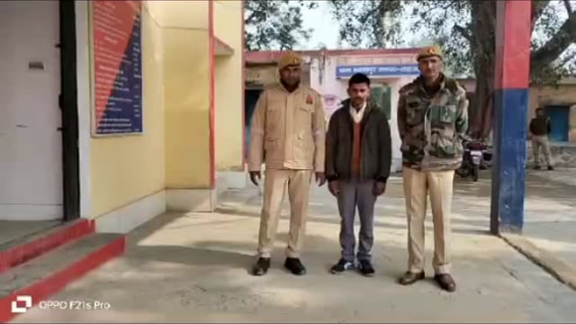 थाना मदनापुर पुलिस टीम द्वारा जानलेवा हमला करने  मुकदमे में वंछित चल रहे अभियुक्त को काँट तिराहे से किया गिरफ्तार