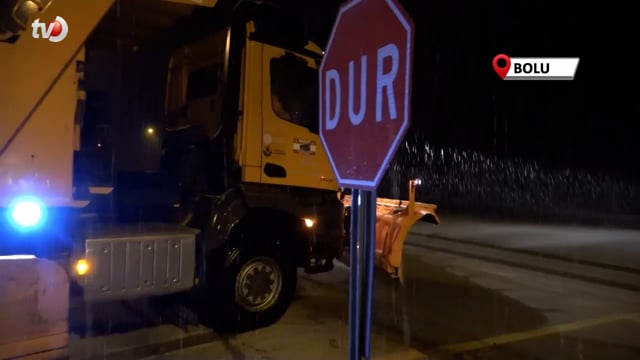 Bolu Dağı Geçişinde Kar Yağışı Başladı