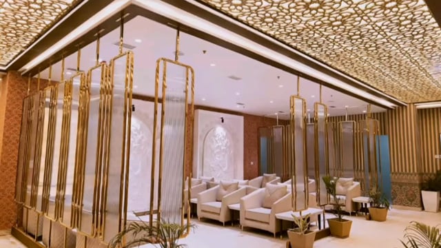 अयोध्या..✍️
*श्रीराम इंटरनेशनल एयरपोर्ट बनकर हुआ तैयार*
*30 दिसंबर को प्रधानमंत्री एयरपोर्ट का उद्घाटन करेंगे
*6 जनवरी से दिल्ली,अहमदाबाद कोलकाता के फ्लाइटें*
*चेन्नई, बेंगलुरु,गोवा के लिए इंडिगो की फ्लाइट शुरु होगी*
*पहली फ्लाइट 30 दिसंबर को एयरपोर्ट अयोध्या पहुंचेगी*
*अयोध्या से दिल्ली तक का किराया लगभग 3600 रुपए*