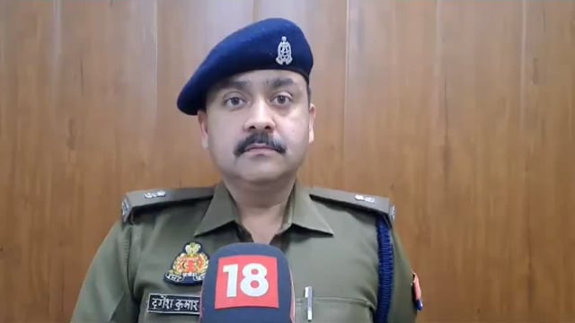 घने कोहरे से रोडवेज बस व निजी बस मे टक्कर, १३ घायल

एएसपी दुर्गेश सिंह की बाईट