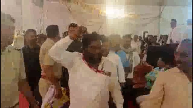 युवा महोत्सव कार्यक्रमात क्रीडा मंत्र्यांसमोर पत्रकारांची घोषणाबाजी,क्रीडा अधिकाऱ्यांचा केला जाहीर निषेध