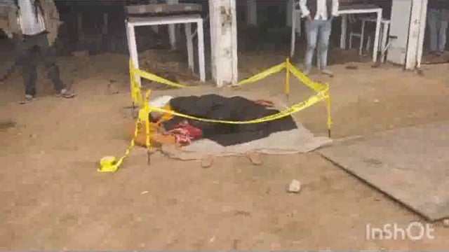 मथुरा भूतेश्वर मंदिर के समीप अज्ञात वृद्ध महिला की ठंड के चलते हुई मौत मौके पर पहुंची पुलिस शिनाख्त के प्रयास में लगी