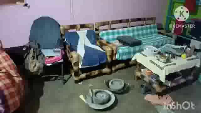 सूरजगढ़ा-मानिकपुर थाना क्षेत्र के टोड़ल पुर गांव में एक घर में लाखों की हुई चोरी। घटनास्थल पर पहुंची स्थानीय पुलिस।