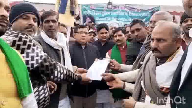 एडीएम के आश्वासन पर धरना समाप्त मांगे पूरी नहीं हुई तो 6 फरवरी को होगी फिर महापंचायत