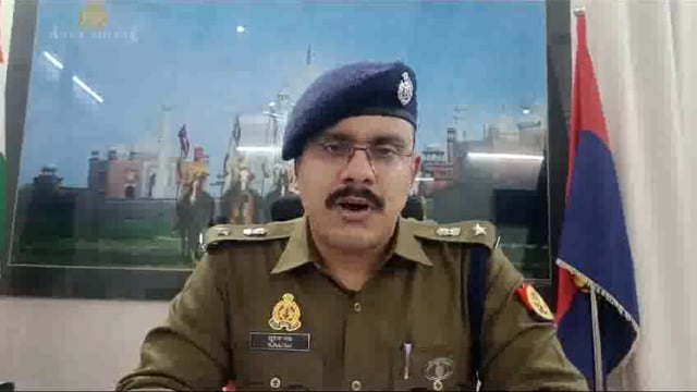 थाना न्यू आगरा प्रेस नोट के संबंध में श्रीमान पुलिस उपायुक्त नगर आगरा द्वारा दी गई बाइक