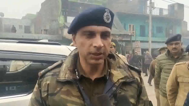 पुलिस आयुक्त आगरा द्वारा थाना कांगरोल क्षेत्र एटीएम मशीन चोरी के संबंध में एसओजी सर्विलांस टीम को दिए निर्देश