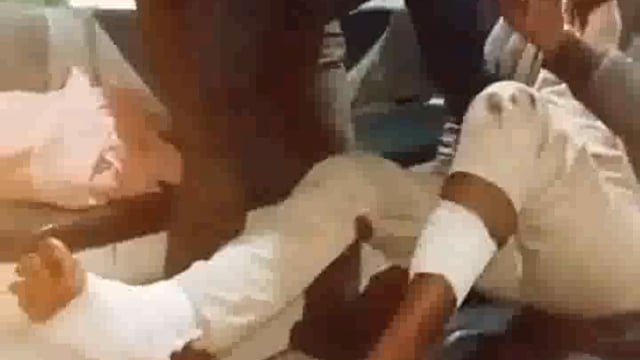 ट्रक चालक ने हाईवा में मारी ठोकर चालक और खलासी गंभीर रूप से हुआ जख्मी, डॉक्टर ने दोनों ज़ख्मियों को बेहतर इलाज के लिये मायागंज भागलपुर किया रेफर