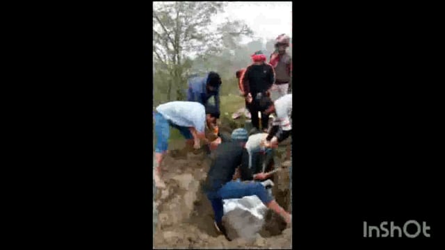 मथुरा गोवर्धन धाम में आवारा गोवंश का अंतिम संस्कार किया गया