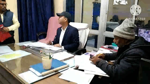 बी डी ओ ने बीएलओ के साथ कि बैठक