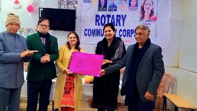 Roorkee: आज रोटरी आर सी सी की ओर से बालिकाओं के लिए निशुल्क परसिक्षण केन्द्र का शुभ आरंभ...