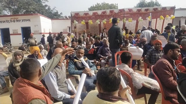 बिहार ब्लॉक के रोर ग्राम सभा में भारतीय जनता पार्टी की विकसित संकल्प यात्रा हुई संपूर्ण बड़ी संख्या में हुई भीड़,