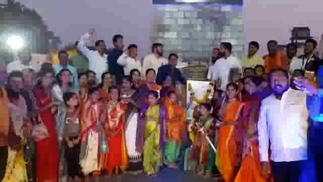 छत्रपती शिवाजी महाराज चौक येथे जिजामातेची जयंती साजरी