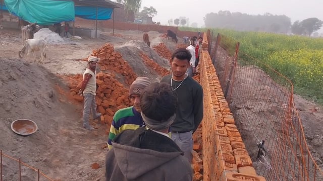 जनपद संभल के विकासखंड जुनावई की ग्राम पंचायत में गौशाला निर्माण कार्य में घटिया सामग्री का किया जा रहा है प्रयोग |