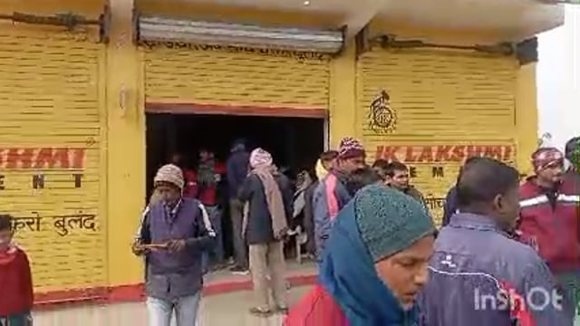 गोकरन शिवाला स्थित दो दुकानों में चोरों ने चोरी की घटना को दिया अंजाम पुलिस को दी खुली चुनौती