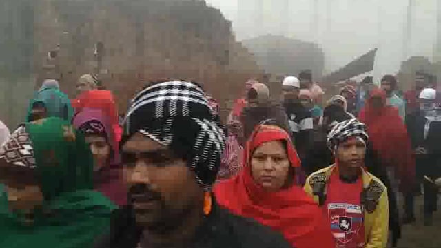  संभल में सिख समाज के धर्म गुरुओं ने धूमधाम से मनाया मकर संक्रांति पर्व निकाली प्रभात फेरी महिला और पुरुष रहे मौजूद |