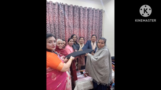 नमो नमो क्रांति फाउंडेशन की प्रदेश महामंत्री अर्चना शर्मा भाजपा से बेटी बचाओ बेटी पढ़ाओ संघ आओ जी का के द्वारा कंबल वितर