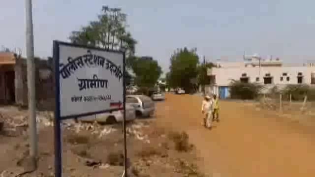 शेकापूरवाडी येथे विळ्याने मारहाण,ग्रामीण पोलिसांत गुन्हा नोंद