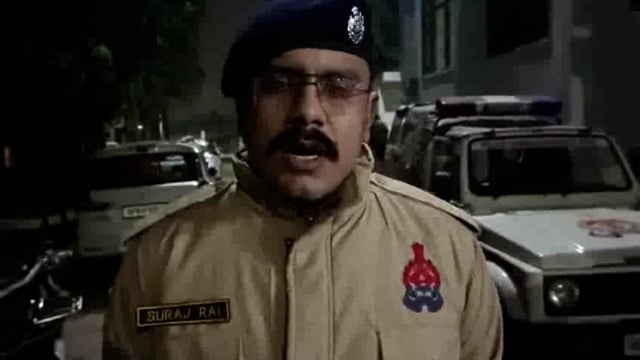 अर्टिका कर अनंत्रित होकर नहर में जागरी चार लोगों की हुई मौत दो लोगों को उपचार के लिए अस्पताल भेजा गया डीसीपी साहब  बाइट