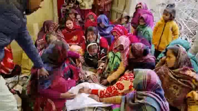 अज्ञात वाहन ने साइकिल सवार के मारी टक्कर, व्यक्ति गंभीर रूप से हुआ घायल,इलाज के दौरान हुई मौत परिवार में मचा कोहराम